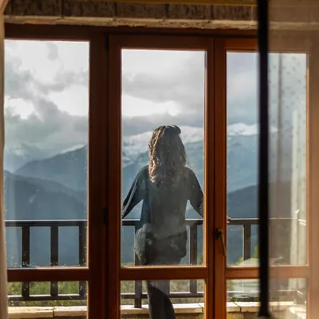 Szálloda Karyatis 3*