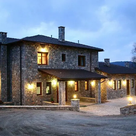 Karyatis Hotel 3*