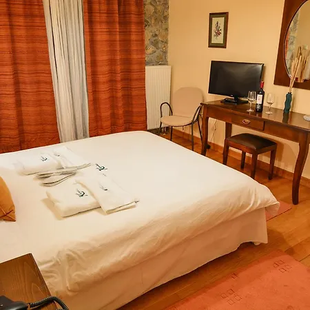 Karyatis 3* Synikia Mesi Trikalon