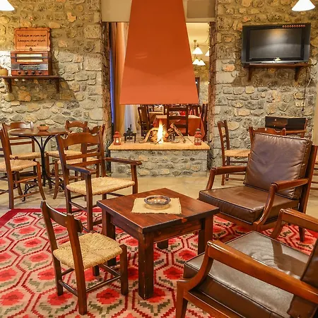 Karyatis Hotel Synikia Mesi Trikalon