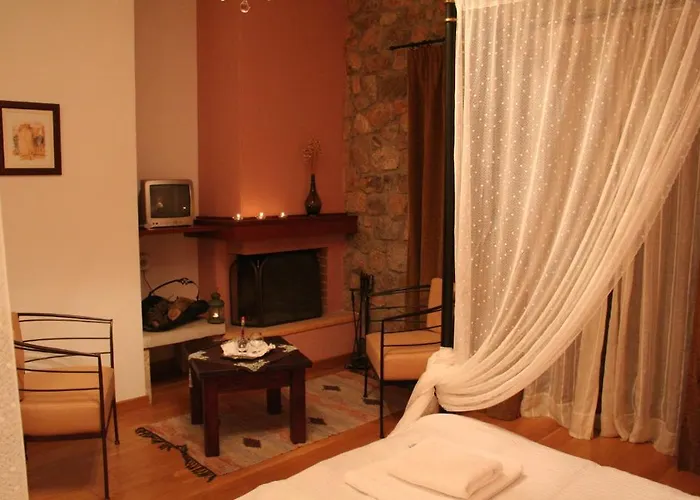 Karyatis Synikia Mesi Trikalon